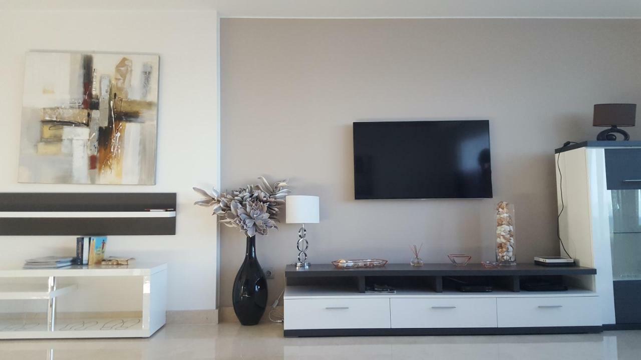 Horizon Beach Apartment 埃斯特波纳 外观 照片