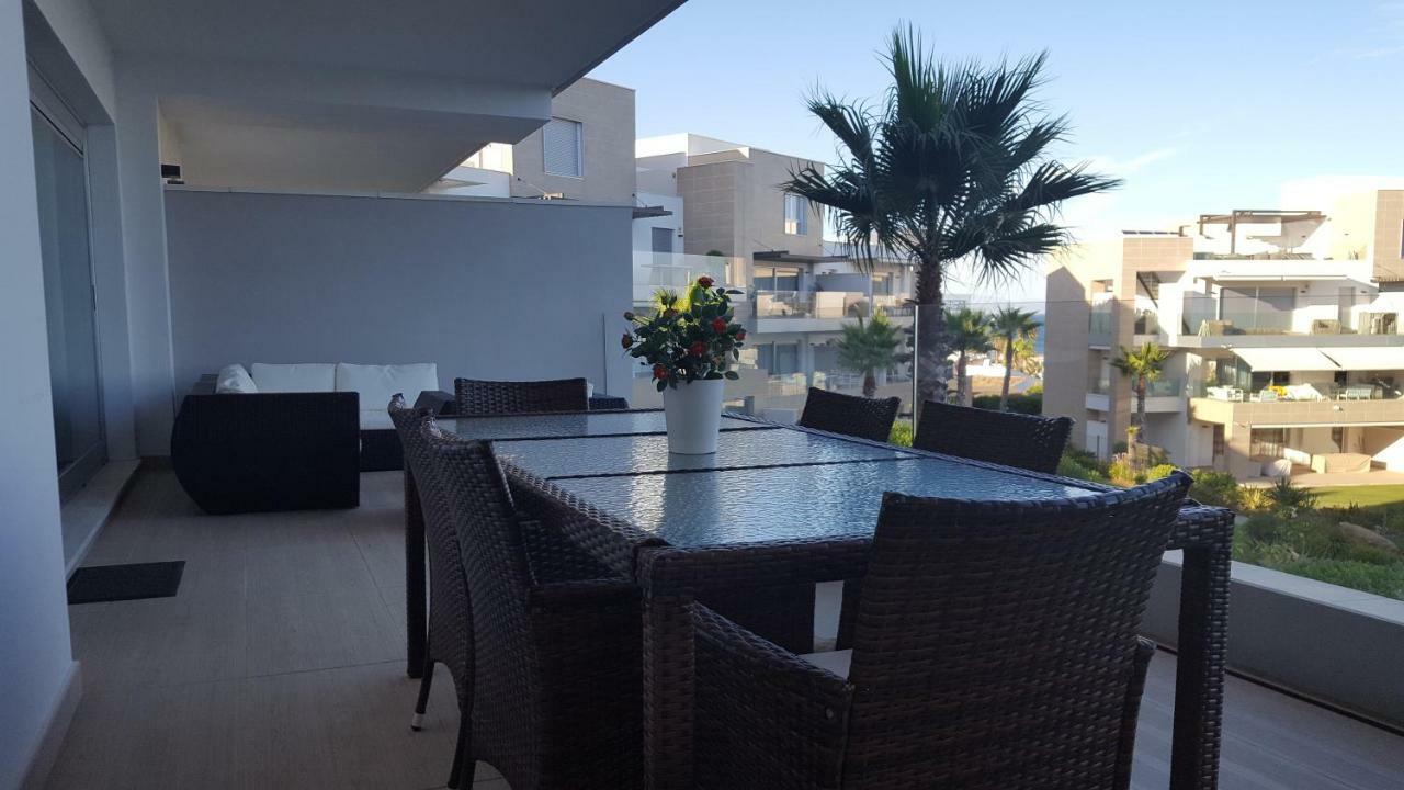 Horizon Beach Apartment 埃斯特波纳 外观 照片