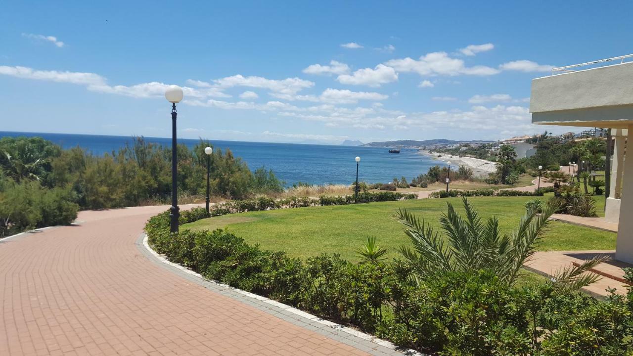 Horizon Beach Apartment 埃斯特波纳 外观 照片